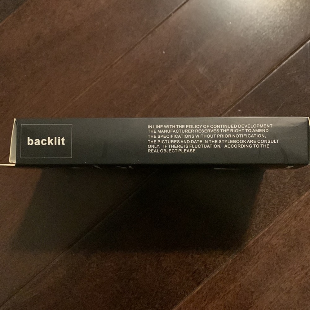 New In Box Backlit Mini Wireless Keyboard Mouse Combo - Picture 4 of 5
